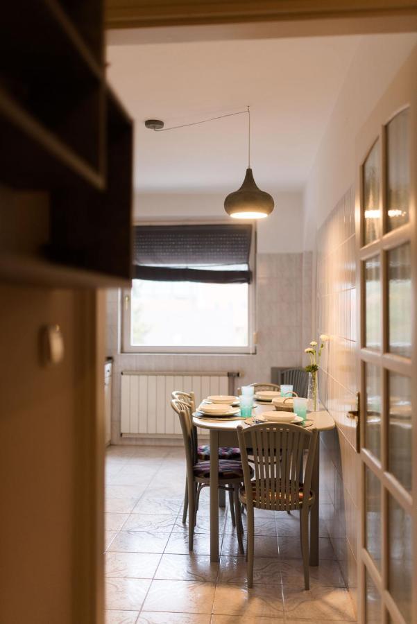 Szeged Gyoengye Apartment Ngoại thất bức ảnh