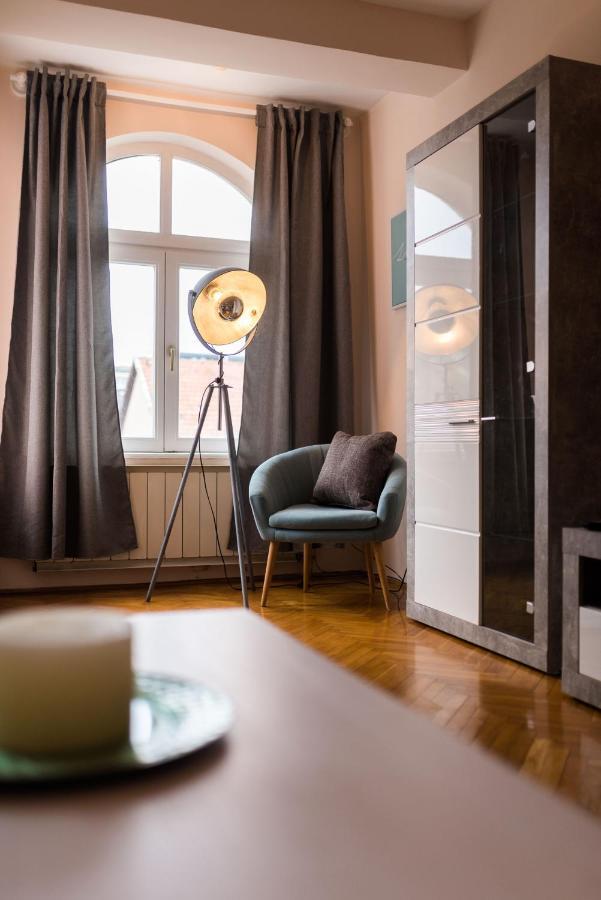 Szeged Gyoengye Apartment Ngoại thất bức ảnh